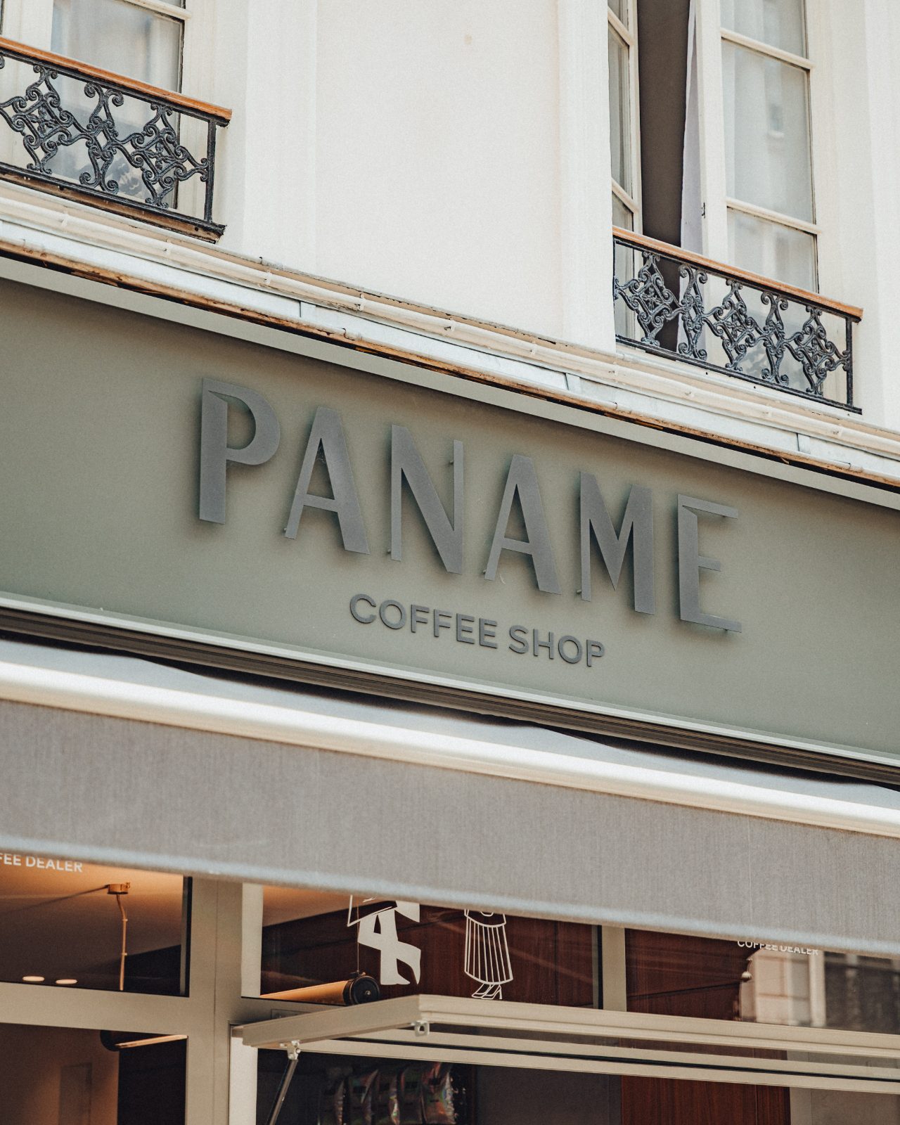 Enseigne Paname Coffee